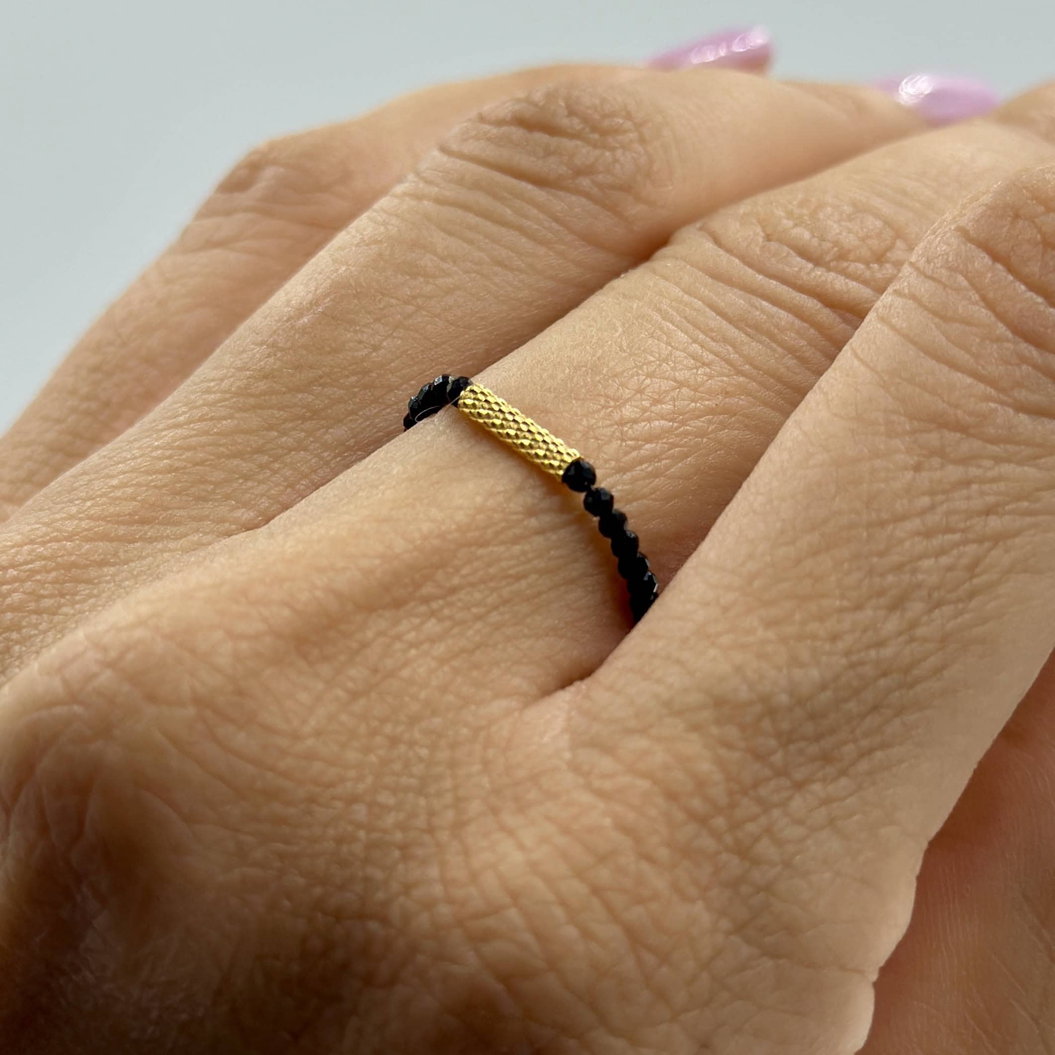Inel cu spinel negru si argint Anubis2